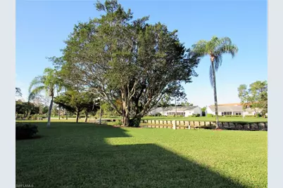 100 Forest Lakes Blvd #109, Naples, FL 34105 - Photo 12