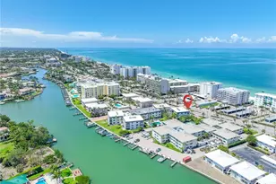 1930 Gulf Shore Blvd N, Naples, FL 34102 - Photo 2