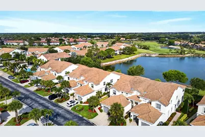 6867 Sterling Greens Dr #101, Naples, FL 34104 - Photo 28
