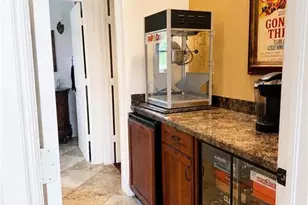 2056 Mission Dr, Naples, FL 34109 - Photo 18