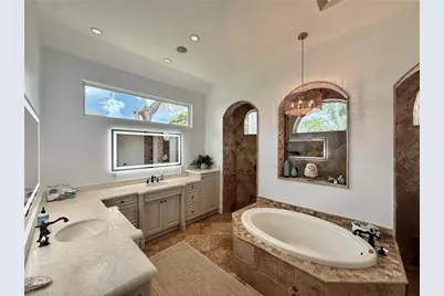 2056 Mission Dr, Naples, FL 34109 - Photo 24