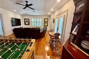 2056 Mission Dr, Naples, FL 34109 - Photo 26