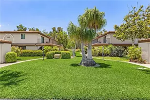 27911 Hacienda E Blvd, Bonita Springs, FL 34135 - Photo 2