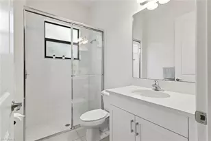 4715 Kensington Cir, Naples, FL 34119 - Photo 18