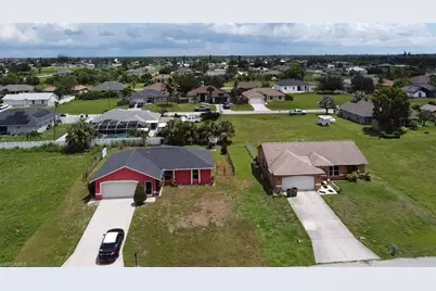 2123 NE 16th Ter, Cape Coral, FL 33909 - Photo 34