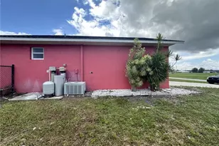 2123 NE 16th Terrace, Cape Coral, FL 33909 - Photo 44