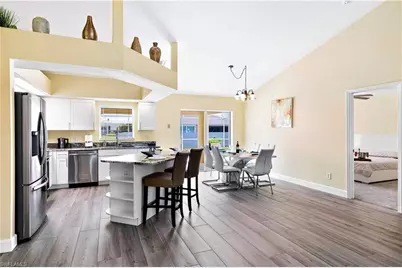 2122 SW 25th St, Cape Coral, FL 33914 - Photo 4