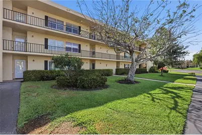 1086 Forest Lakes Dr #106, Naples, FL 34105 - Photo 4