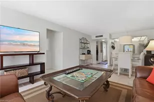 1086 Forest Lakes Dr, Naples, FL 34105 - Photo 18