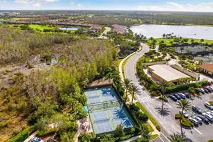 9386 Pocida Ct, Naples, FL 34119 - Photo 32