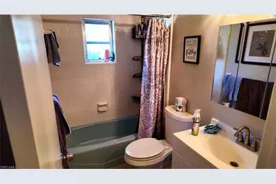 541 Landmark Dr, Naples, FL 34112 - Photo 8