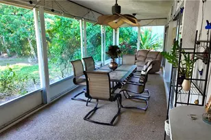 541 Landmark Dr, Naples, FL 34112 - Photo 12