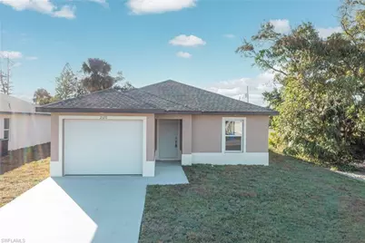 2120 French St, Fort Myers, FL 33916 - Photo 4