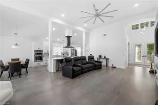 6903 Mauna Loa Ln, Naples, FL 34113 - Photo 12