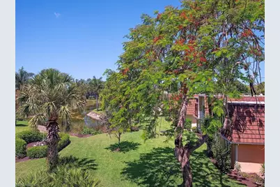 1840 Bald Eagle Dr #405C, Naples, FL 34105 - Photo 2
