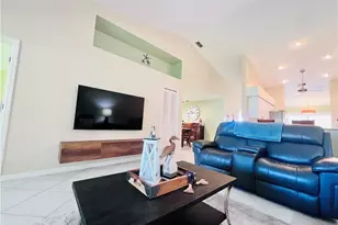 8073 Panther Trail, Naples, FL 34113 - Photo 12