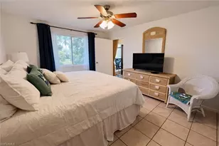 7719 Jewel Ln, Naples, FL 34109 - Photo 10