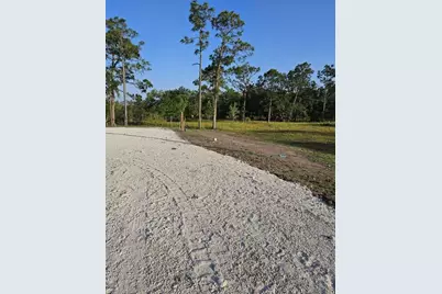 1375 W Ash Rd, Labelle, FL 33935 - Photo 6