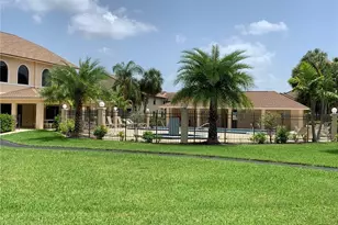 8715 Charter Club Cir, Fort Myers, FL 33919 - Photo 2