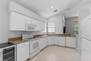 1717 Winding Oaks Way, Naples, FL 34109 - Photo 12