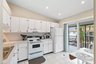 3532 Antarctic Cir #2216, Naples, FL 34112 - Photo 10