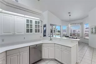 3712 SE 17th Pl, Cape Coral, FL 33904 - Photo 10
