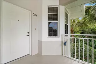 2345 Carrington Ct, Naples, FL 34109 - Photo 2