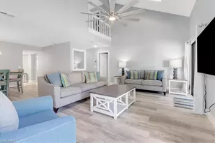 823 Meadowland Dr, Naples, FL 34108 - Photo 4