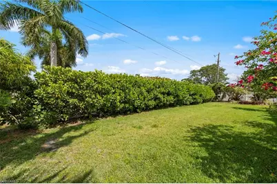 3410 Country Club Blvd, Cape Coral, FL 33904 - Photo 46