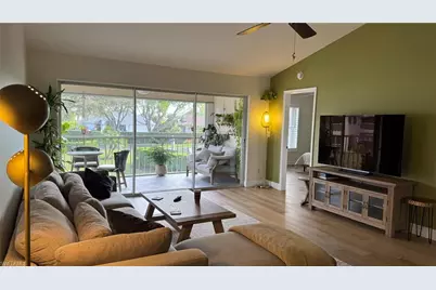 9828 Luna Cir #H202, Naples, FL 34109 - Photo 2