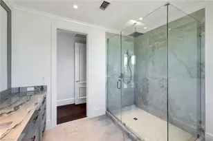 1690 Chesapeake Ave, Naples, FL 34102 - Photo 22