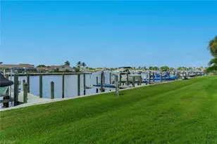 370 Stella Maris Dr N, Naples, FL 34114 - Photo 26