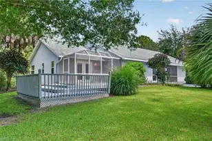 2581 4th Ave NE, Naples, FL 34120 - Photo 2