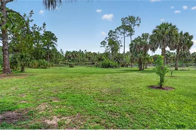 2581 4th Ave NE, Naples, FL 34120 - Photo 6