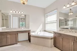 4420 Aurora St, Naples, FL 34119 - Photo 10