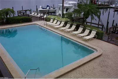 271 Southbay Dr #235, Naples, FL 34108 - Photo 18