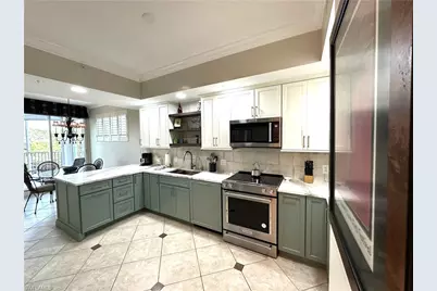 325 Dunes Blvd #306, Naples, FL 34110 - Photo 8