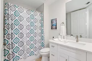 400 Flagship Dr, Naples, FL 34108 - Photo 26