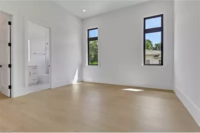 5025 Boxwood Way, Naples, FL 34116 - Photo 22