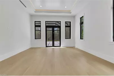 5025 Boxwood Way, Naples, FL 34116 - Photo 16