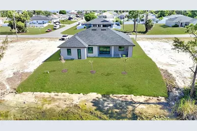 2206 NE 35th Ln, Cape Coral, FL 33909 - Photo 24