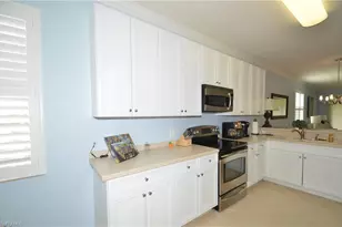 10307 Heritage Bay Blvd, Naples, FL 34120 - Photo 4