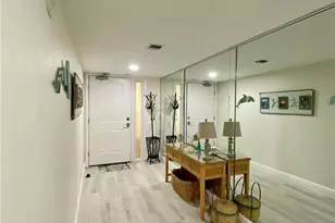10851 Gulf Shore Dr, Naples, FL 34108 - Photo 4