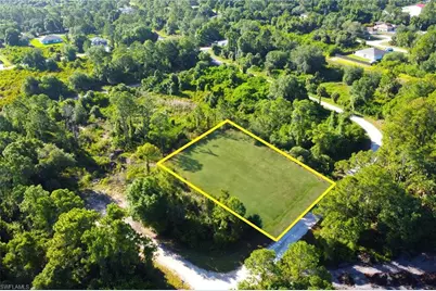 129 Auburn Ave S, Lehigh Acres, FL 33974 - Photo 1