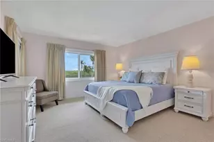 307 Goodlette-Frank Rd S, Naples, FL 34102 - Photo 6