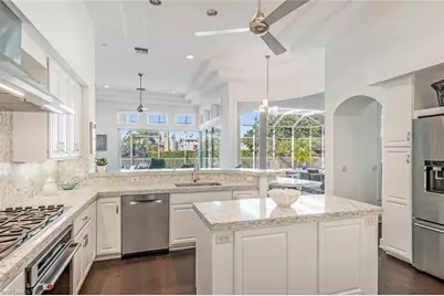 2540 Half Moon Walk, Naples, FL 34102 - Photo 14