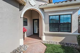 13670 Mandarin Cir, Naples, FL 34109 - Photo 2