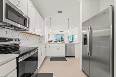 11751 Venetian Lagoon Dr #104, Fort Myers, FL 33913 - Photo 4