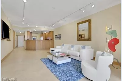 832 Tanbark Dr #105, Naples, FL 34108 - Photo 8