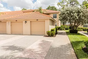 3977 Bishopwood Ct E, Naples, FL 34114 - Photo 14